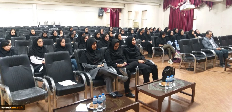 برگزاری سمینار " سم شناسی در صنایع غذایی و محیط زیست" در دانشکده ولی عصر(عج) 2