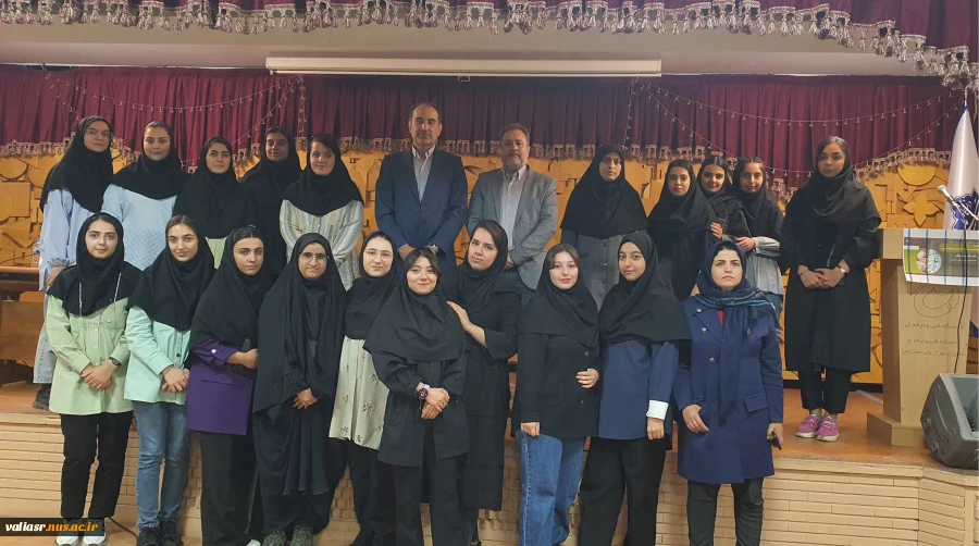 برگزاری سمینار " سم شناسی در صنایع غذایی و محیط زیست" در دانشکده ولی عصر(عج) 4