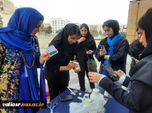 برگزاری ورکشاپ دانشجویان انجمن علمی صنایع شیمیایی دانشکده ولی عصر (عج) در دومین روز هشتمین بازارچه دانشجویی دانشگاه ملی مهارت 2