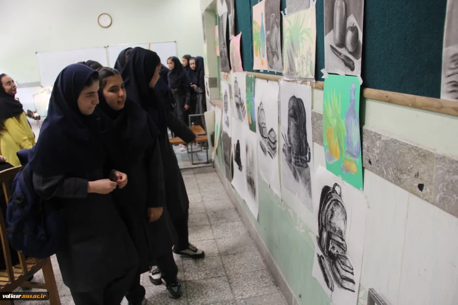 دانش آموزان مقطع تحصیلی نهم مدرسه شهید عراقی، از دانشکده ولی عصر (عج) بازدید نمودند 3