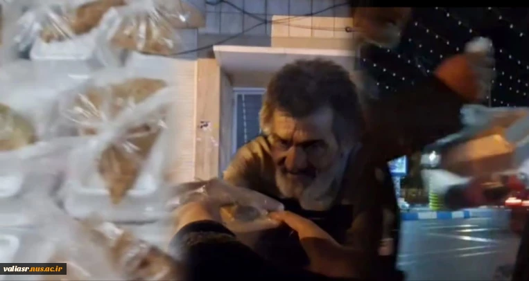به مناسبت روز جهانی قدس 
توزیع افطاری ساده  به همت گروه جهادی حره بسیج دانشجویی دانشکده ولیعصر(عج)