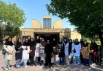 بازدید دانشجویان رشته معماری دانشکده ولی عصر(عج) از موزه هنر های معاصر 2
