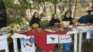 برگزاری نمایشگاه دستاوردهای دانشجویی و جاذبه های فرهنگی در دانشکده ولی عصر(عج) 4