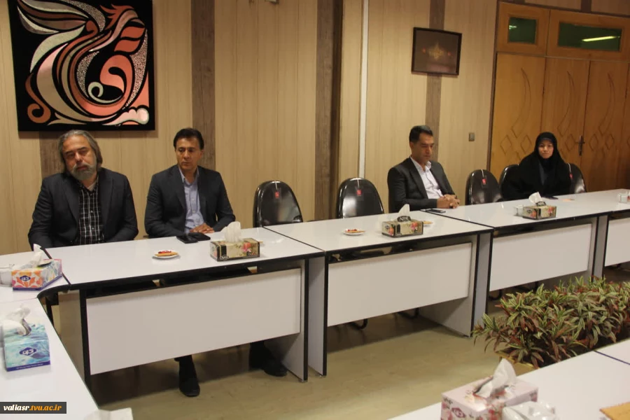 برگزاری جلسه "پیشگری از آسیبهای اجتماعی" در دانشکده ولی عصر(عج) 4