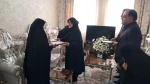 دیدار سخنگوی دولت و رئیس دانشگاه ملی مهارت با خانواده شهید زهرا چوبینی 4