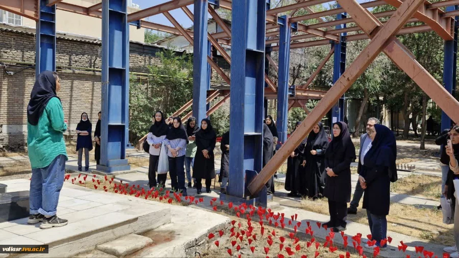 چهارمین کارنمای " دانشجو و مسئولیت حیات" در دانشکده ولی عصر(عج) برگزار شد 3