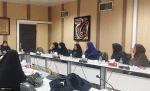 برگزاری جلسات دوره ای دکتر شیرین بابائی با همکاران  واحدها در دانشکده ولی عصر(عج) 2