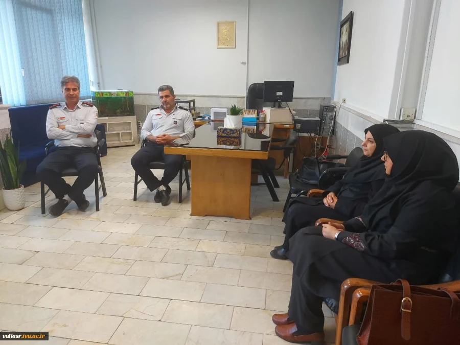 تقدیر از آتش نشانان دلیر و ایثارگر محله کیانشهر بمناسبت روز آتش نشان 5