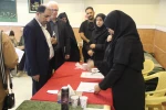 بازدید رئیس مرکز نظارت، ارزیابی و تضمین کیفیت و مشاور رئیس دانشگاه، از روند ثبت نام دانشجویان جدید الورود در دانشکده ولی عصر(عج) 4