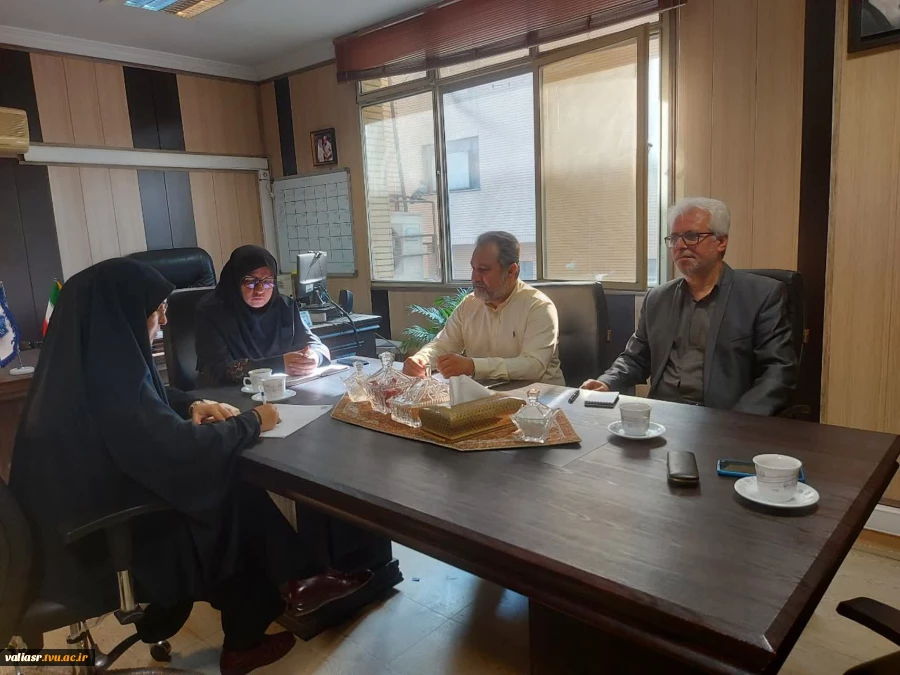 برگزاری جلسه بررسی بخشنامه  وزارت علوم  با موضوع دوره مهارت افزایی محصول محور، ویژه دانشجویان شاهد و ایثارگر  در دانشکده ملی مهارت ولی عصر (عج) 2