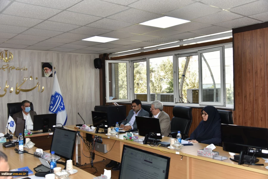 تقدیر از رئیس دانشکده ملی مهارت ولی عصر(عج) به عنوان متولی برپایی غرفه  دانشگاه ملی مهارت در نمایشگاه عکس و  آثار هنری دانشجویی فیروزه وزارت علوم تحقیقات و فناوری 2