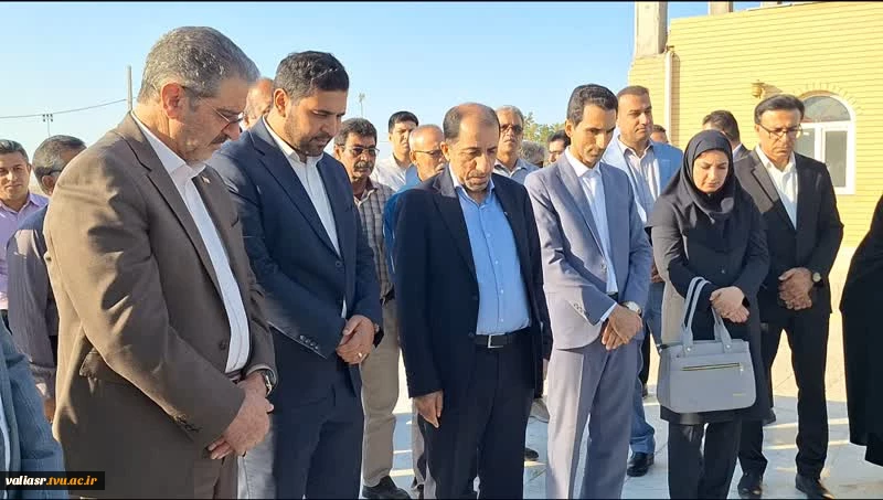 با حضور رئیس دانشگاه ملی مهارت برگزار شد:
آیین کلنگ‌زنی پروژه‌های عمرانی آموزشکده‌های پسران و دختران بوشهر
 2