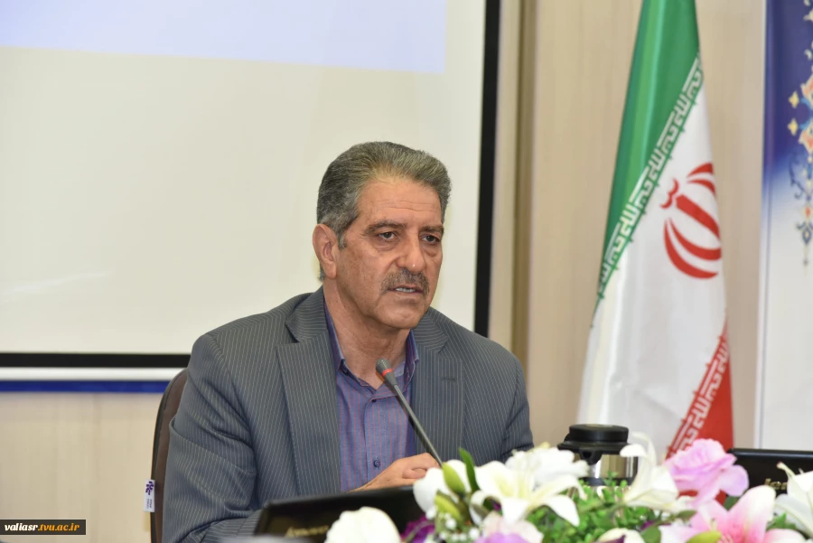 رئیس دانشگاه ملی مهارت در جمع رؤسای دانشکده‌ها و آموزشکده‌های سراسر کشور:

حیات دانشگاه و ارکان آن در گرو ضوابط، مقررات و قوانین است/ هیئت امنا مجلس قانون‌گذاری دانشگاه است/ سیاست دانشگاه تربیت نیروی توانمند اشتعال‌پذیر است 2