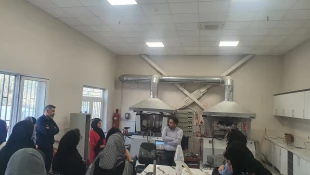 بازدید دانشجویان رشته معماری دانشکده ولی عصر(عج) از مرکز تحقیقات راه، مسکن و شهر سازی 2