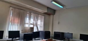 اهدا 10 عدد کامپیوتر و یک سرور از طرف خیر حامی دانشگاه به دانشکده ولی عصر(عج) 3