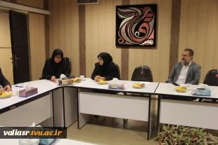 بازدید دکتر مهدی دهمرده معاون پژوهش فناوری و نوآوری و اقتصاد دانش بنیان شورای عالی انقلاب فرهنگی به همراه دکتر مهرداد احمدی ، معاون پژوهش و فناوری دانشگاه ملی مهارت از دانشکده ولی عصر(عج) 5