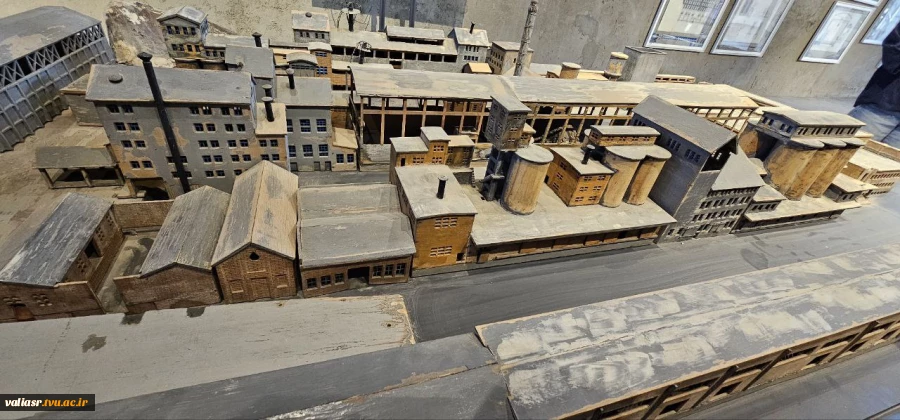 بازدید دانشجویان رشته معماری از" موزه کارخانه سیمان " 3