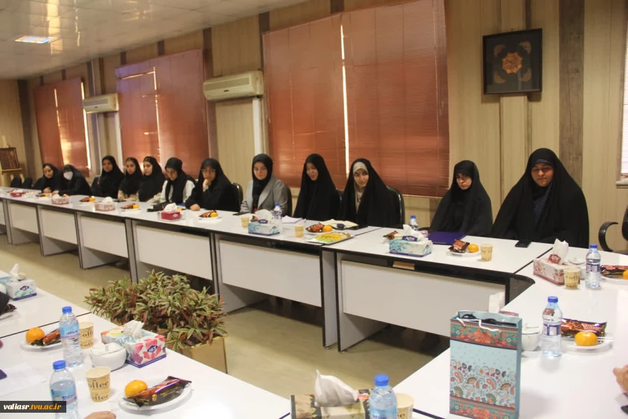 برگزاری مراسم تودیع و معارفه مسئول سابق و جدید بسیج دانشجویی دانشکده ولی عصر(عج) 4