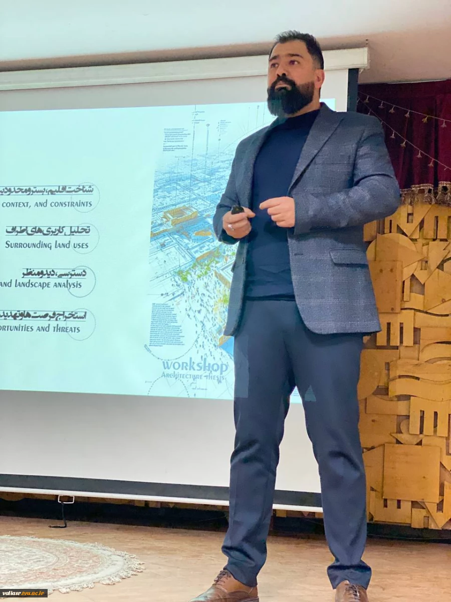 کارگاه "آشنایی با پایان نامه نویسی در معماری" در دانشکده ولی عصر(عج) برگزار شد 4