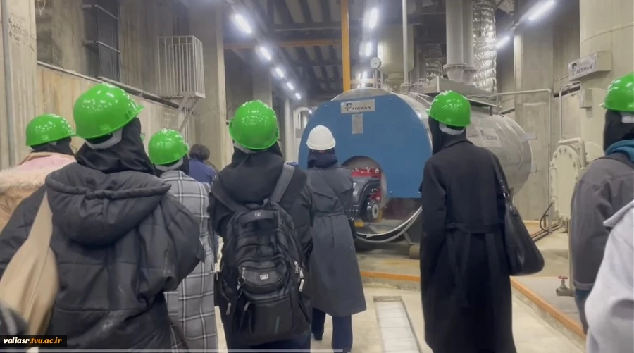 بازدید دانشجویان رشته معماری دانشکده ولی عصر(عج) از پروژه ساختمانی راسپینا 5