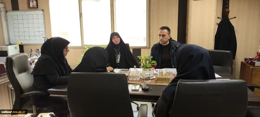 جلسه انتخاب کارمند نمونه 4