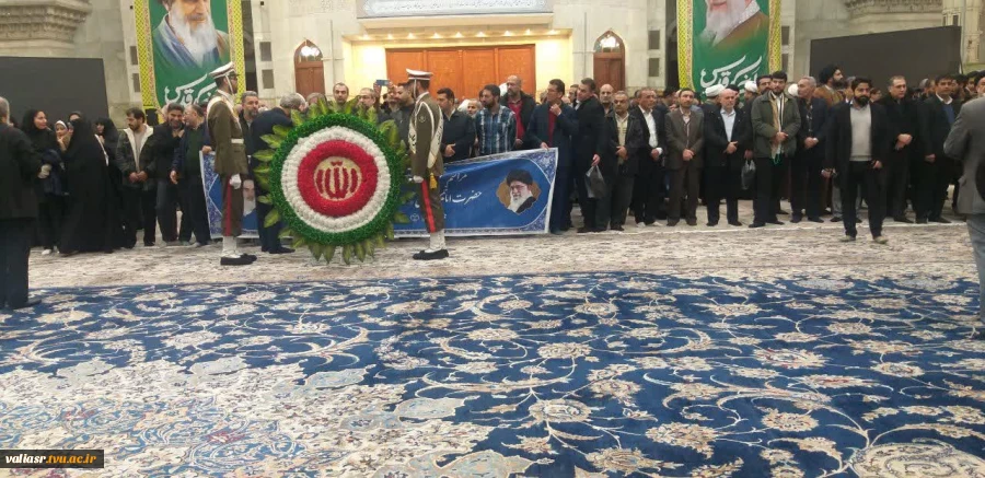 تجدید میثاق دانشگاهیان دانشکده ولی عصر (عج) با آرمان‌های امام خمینی (ره) و مقام معظم رهبری (مدظله‌العالی) 4