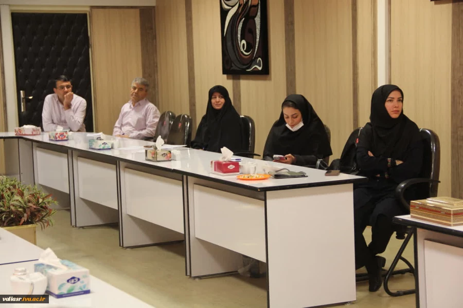برگزاری جلسه آموزشی تخصصی  HSE ویژه کارکنان واحد پشتیبانی در دانشکده ملی مهارت ولی عصر (عج) 5