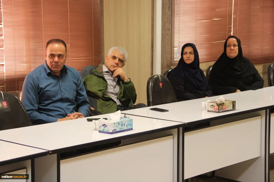 برگزاری جلسه آموزشی تخصصی  HSE ویژه کارکنان واحد پشتیبانی در دانشکده ملی مهارت ولی عصر (عج) 8