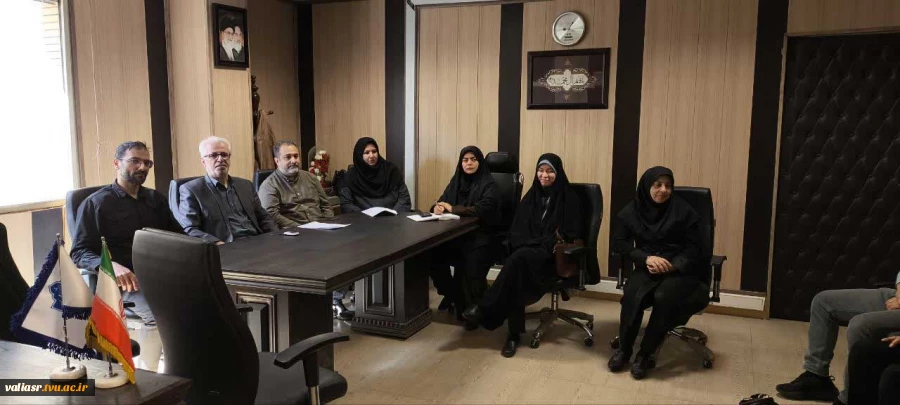 برگزاری جلسه گزارش فعالیت‌های انجام شده و پیش بینی امور جهت تسهیل کارها و پیشگیری از صدمات احتمالی در صورت تداوم جنگ در دانشکده ولی عصر(عج) 2