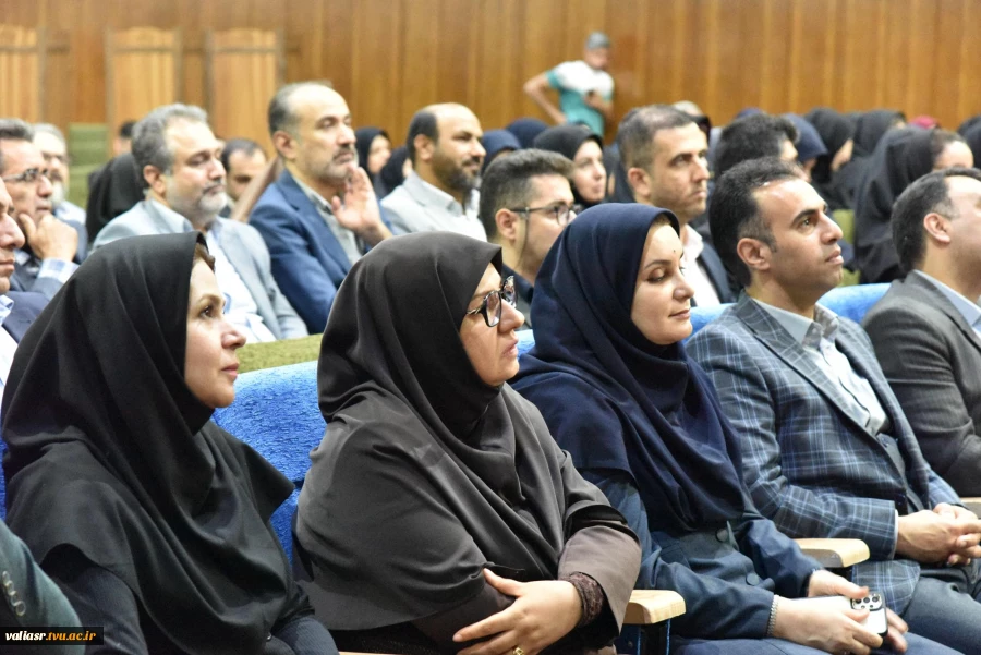 کسب عنوان استاد سرآمد در جشنواره سرآمدی آموزش دانشگاه ملی مهارت استان تهران توسط مهندس مهرداد سلامی از اعضای هیات علمی دانشکده ولی عصر(عج) 16