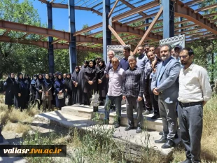 برگزاری مراسم تجلیل از خانواده شهدای جنگ دوازده روزه و جنگ رمضان در دانشکده ولی عصر (عج) 8