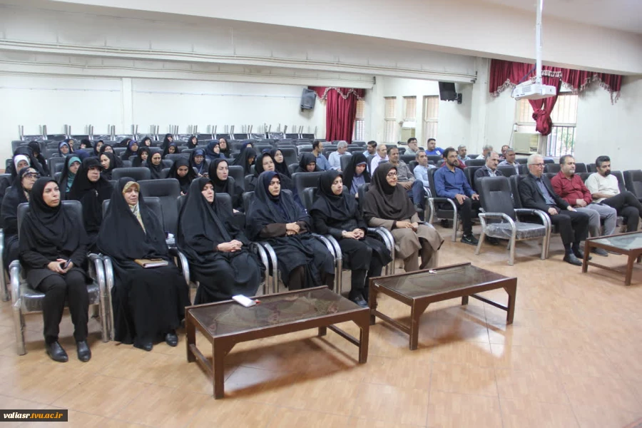 برگزاری جلسه شورای اداری در دانشکده ملی مهارت ولی عصر (عج) 3