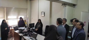 بازدید رئیس دانشگاه ملی مهارت و مدیران ستادی از فضاهای آسیب‌دیده جنگ سوم تحمیلی دانشکده ملی مهارت ولی عصر(عج) 12