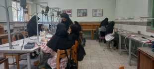 برگزاری کلاسهای عملی رشته طراحی و ساخت طلا و جواهر در دانشکده ملی مهارت ولی عصر (عج) 2