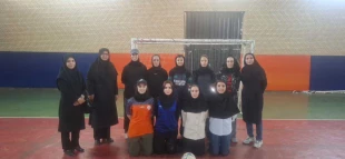 بازدید رئیس دانشکده ملی مهارت ولی عصر(عج) از تمرین تیم های فوتسال و بسکتبال دانشجویان اعزامی به المپیاد ورزشی 2