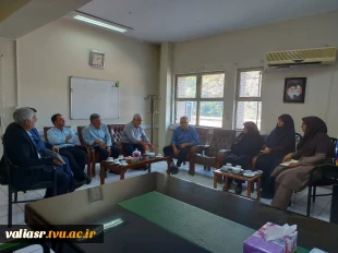 برگزاری جلسه ریاست با نیروهای نگهبانی و انتظامات دانشکده ولی عصر(عج) 3