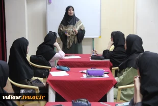 ورکشاپ طراحی همراه با کارگاه روانشناسی با موضوع" هنر، روان و تجربه ای برای خلق آرامش" برگزار شد 7